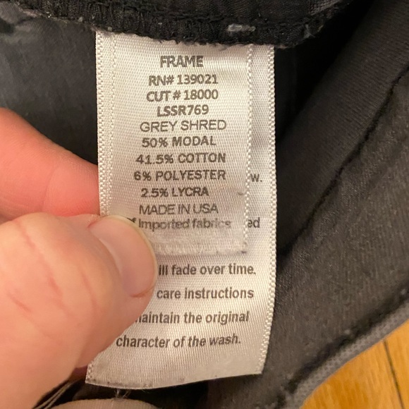 FRAME Le Skinny De Jeanne Satine Rips in Grey Shred Size 28 | 50% Modal - Picture 8 of 12